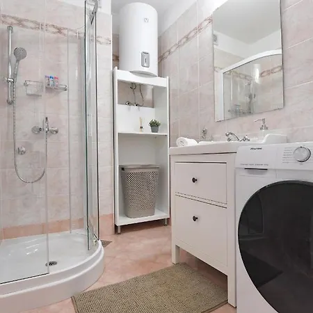 Apartment Ton, Old Town *