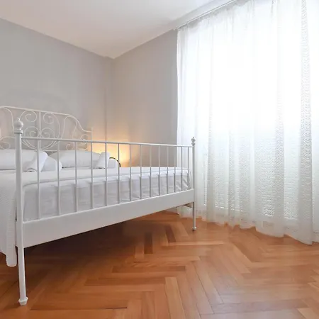 Apartment Ton, Old Town *