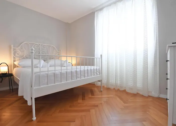 Apartment Ton, Old Town *